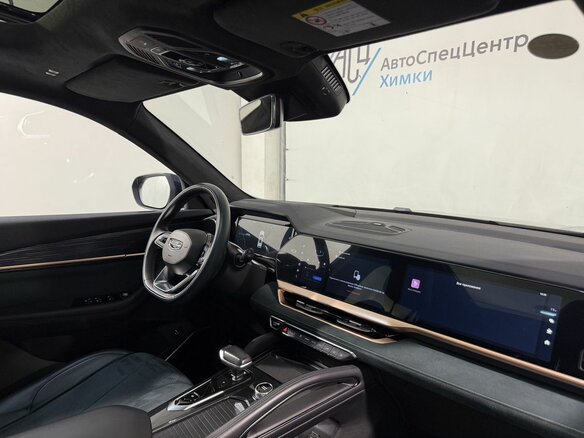 2023 Geely Monjaro I, синий, 3069800 рублей - вид 3