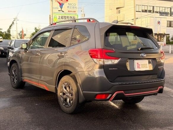 2022 Subaru Forester V Рестайлинг, серебристый - вид 6