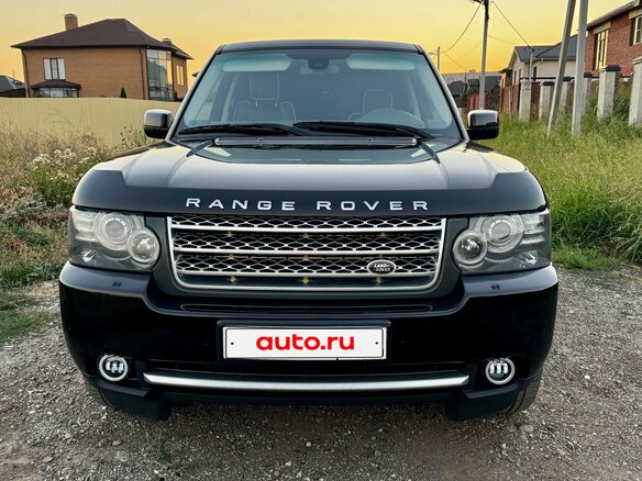 2011 Land Rover Range Rover III Рестайлинг 2, коричневый, 1830000 рублей - вид 1