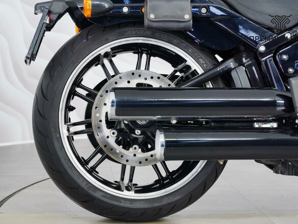 2017 Harley-Davidson Breakout, чёрный, 1599000 рублей - вид 8