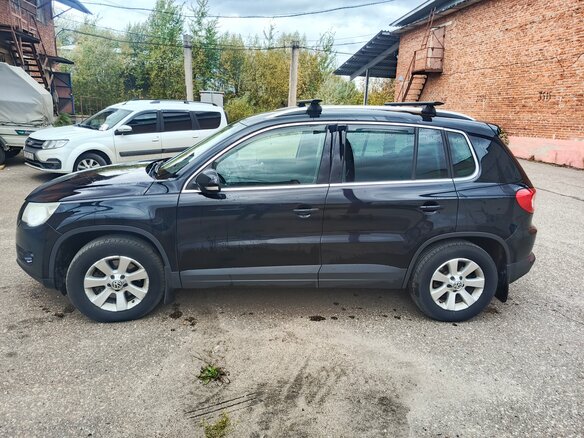 2011 Volkswagen Tiguan I, чёрный, 950000 рублей - вид 10