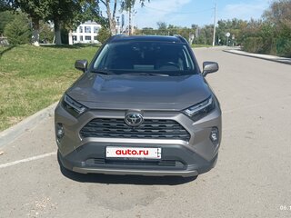 2024 Toyota RAV4 V (XA50), серый, 3600000 рублей, вид 3