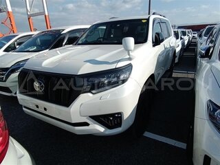 2022 Toyota Land Cruiser Prado 150 Series Рестайлинг 3, белый, 6120000 рублей, вид 2