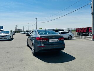 2016 Kia Rio III Рестайлинг, серый, 999000 рублей, вид 4