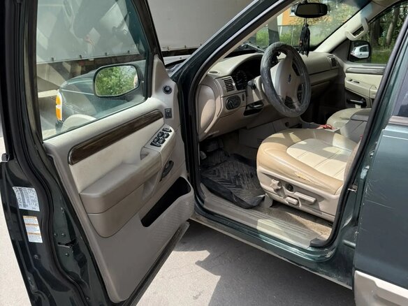 2002 Ford Explorer III, зелёный - вид 25