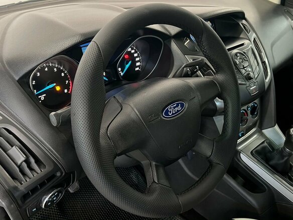 2011 Ford Focus III, белый, 650000 рублей - вид 10