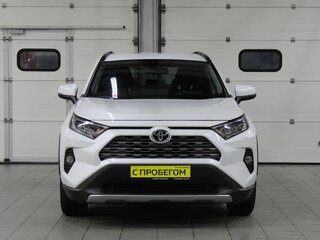 2021 Toyota RAV4 V (XA50), белый, 3187000 рублей, вид 2