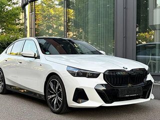 2026 BMW 5 серии 520d xDrive VIII (G60/G61/G68), белый, 8970000 рублей, вид 2