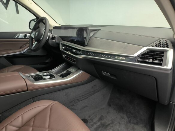 2026 BMW X5 Long 30Li IV (G05/G18) Рестайлинг, чёрный, 11150000 рублей - вид 17