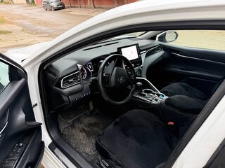 2021 Toyota Camry VIII (XV70) Рестайлинг, белый, 2350000 рублей, вид 5