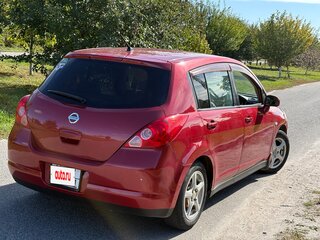 2005 Nissan Tiida I, красный, 599000 рублей, вид 4