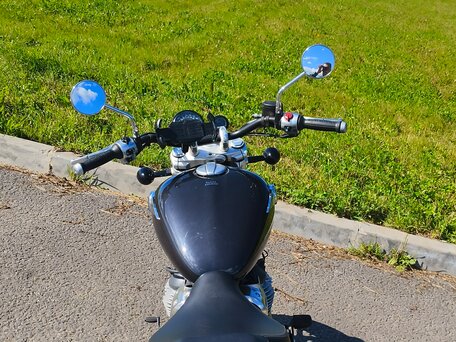 2024 Royal Enfield Super Meteor, чёрный, 660000 рублей, вид 4