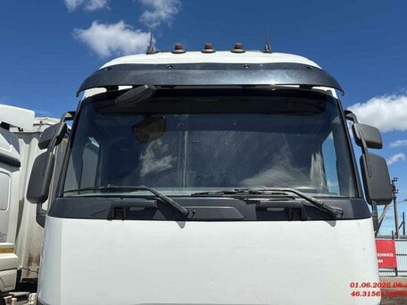 2018 Renault T-Series, белый, 4485000 рублей, вид 3
