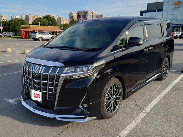 2020 Toyota Alphard III Рестайлинг, чёрный, 4470000 рублей - вид 2
