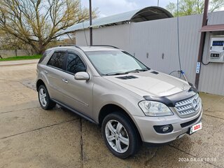 2008 Mercedes-Benz M-Класс 320 II (W164), серый, 1500000 рублей, вид 3