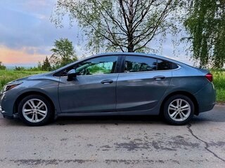 2018 Chevrolet Cruze II, серый, 950000 рублей, вид 2