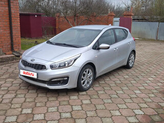 2018 Kia Ceed II Рестайлинг, серебристый, 1249999 рублей, вид 1