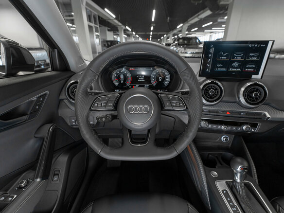2025 Audi Q2 L 35 TFSI I Рестайлинг, чёрный, 3750000 рублей - вид 10