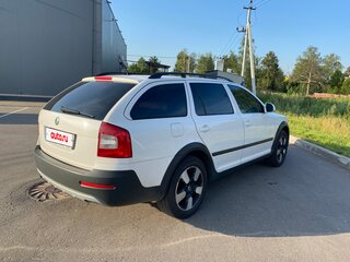 2012 Skoda Octavia Scout II (A5) Рестайлинг, белый, 980000 рублей, вид 4