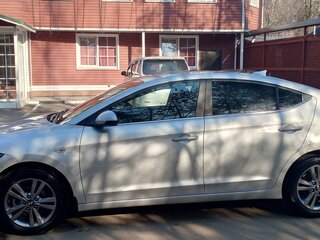 2018 Hyundai Elantra VI (AD), серебристый, 1350000 рублей, вид 4