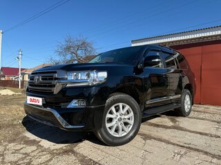 2016 Toyota Land Cruiser 200 Series Рестайлинг 2, чёрный, 4800000 рублей, вид 2