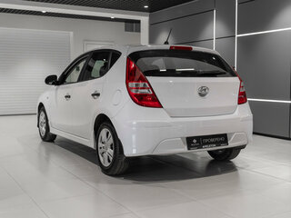 2010 Hyundai i30 I Рестайлинг, белый, 730000 рублей, вид 4