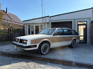 1988 Pontiac 6000, белый, 450000 рублей, вид 2