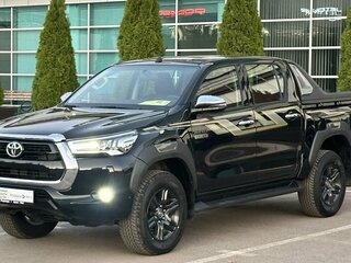 2025 Toyota Hilux VIII Рестайлинг 2, чёрный, 7500000 рублей, вид 3