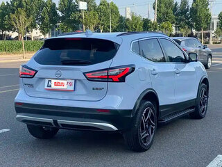 2025 Nissan Qashqai II Рестайлинг 2, белый, 1658700 рублей, вид 4