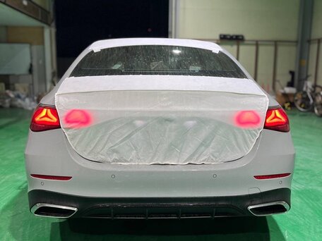 2025 Mercedes-Benz E-Класс 300 VI (W214, S214), серебристый, 9800000 рублей, вид 3