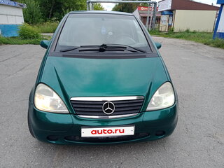 1998 Mercedes-Benz A-Класс 140 I (W168), зелёный, 250000 рублей, вид 1