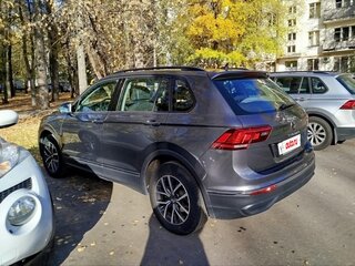 2022 Volkswagen Tiguan II Рестайлинг, серый, 2650000 рублей, вид 3