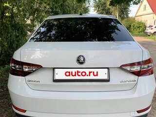2015 Skoda Superb III, белый, 1600000 рублей, вид 2