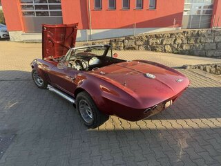 1965 Chevrolet Corvette C2, красный, 6440000 рублей, вид 2