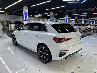 2023 Audi A3 35 TFSI Long IV (8Y), белый, 1830000 рублей, вид 5