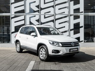 2012 Volkswagen Tiguan I Рестайлинг, белый, 1484000 рублей, вид 1