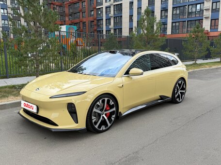 2023 Nio ET5 Touring 75 kWh I, жёлтый, 5800000 рублей, вид 3
