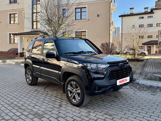 2023 Lada (ВАЗ) Niva Travel I, чёрный, 1285000 рублей, вид 1