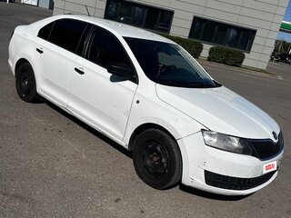 2015 Skoda Rapid I, белый, 685000 рублей, вид 4