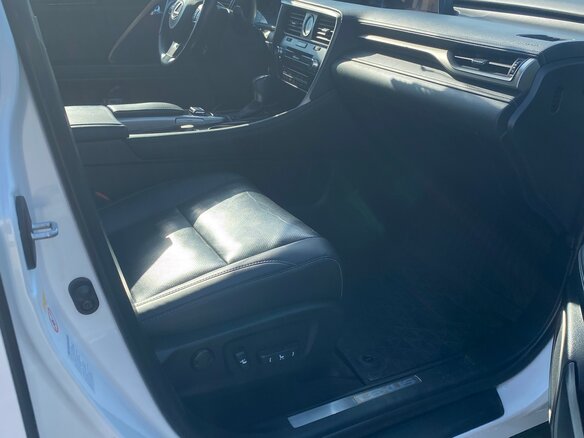 2019 Lexus RX 300 IV, белый - вид 11