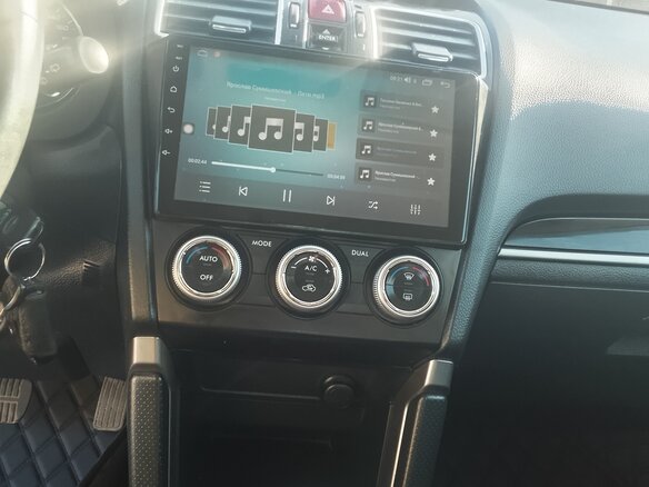 2017 Subaru Forester IV Рестайлинг 2, белый, 1990000 рублей - вид 14