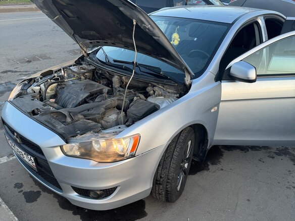 2007 Mitsubishi Lancer X, серебристый, 800000 рублей - вид 6
