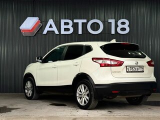 2018 Nissan Qashqai II, белый, 1790000 рублей, вид 4