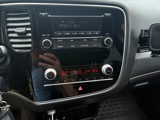 2020 Mitsubishi Outlander III Рестайлинг 3, серый, 2200000 рублей, вид 2