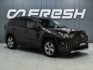 2020 Toyota RAV4 V (XA50), коричневый, 3099000 рублей, вид 1