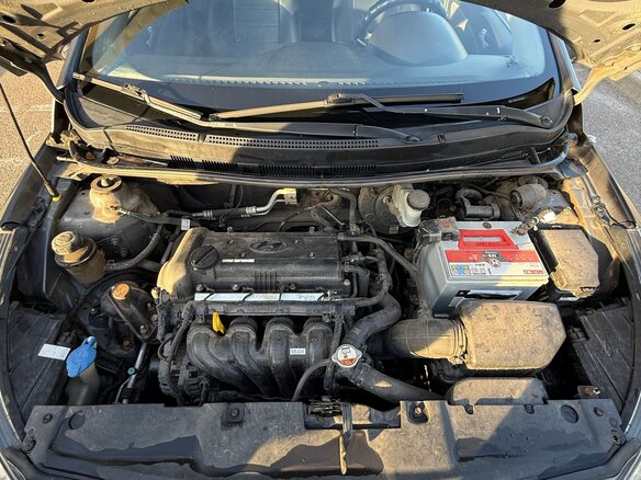 2013 Hyundai Solaris I, серый, 820000 рублей - вид 15