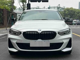 2023 BMW 1 серии 120i III (F52) Рестайлинг, белый, 1630000 рублей, вид 2