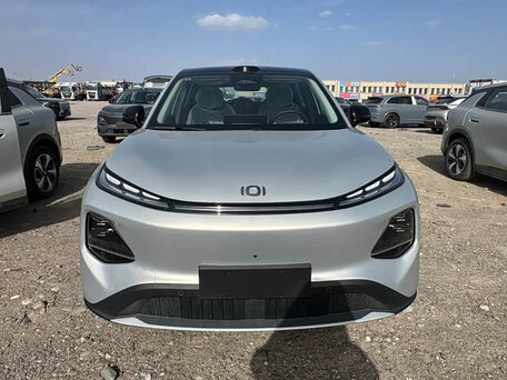 2026 Changan Qiyuan Q05 51.9 kWh II, серебристый, 2153034 рублей, вид 1