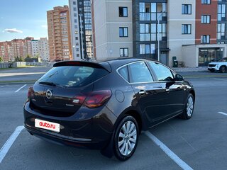 2013 Opel Astra J Рестайлинг, коричневый, 775000 рублей, вид 4