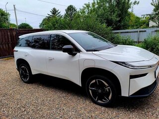 2025 Toyota bZ3X 58.3 kWh, белый, 2750000 рублей, вид 2